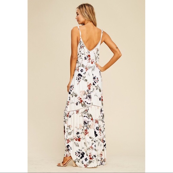 ✨Final✨Beautiful Maxi Dress In Ivory - Picture 3 of 4